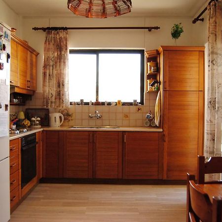 Apartment By The Beach Kalamata Ngoại thất bức ảnh