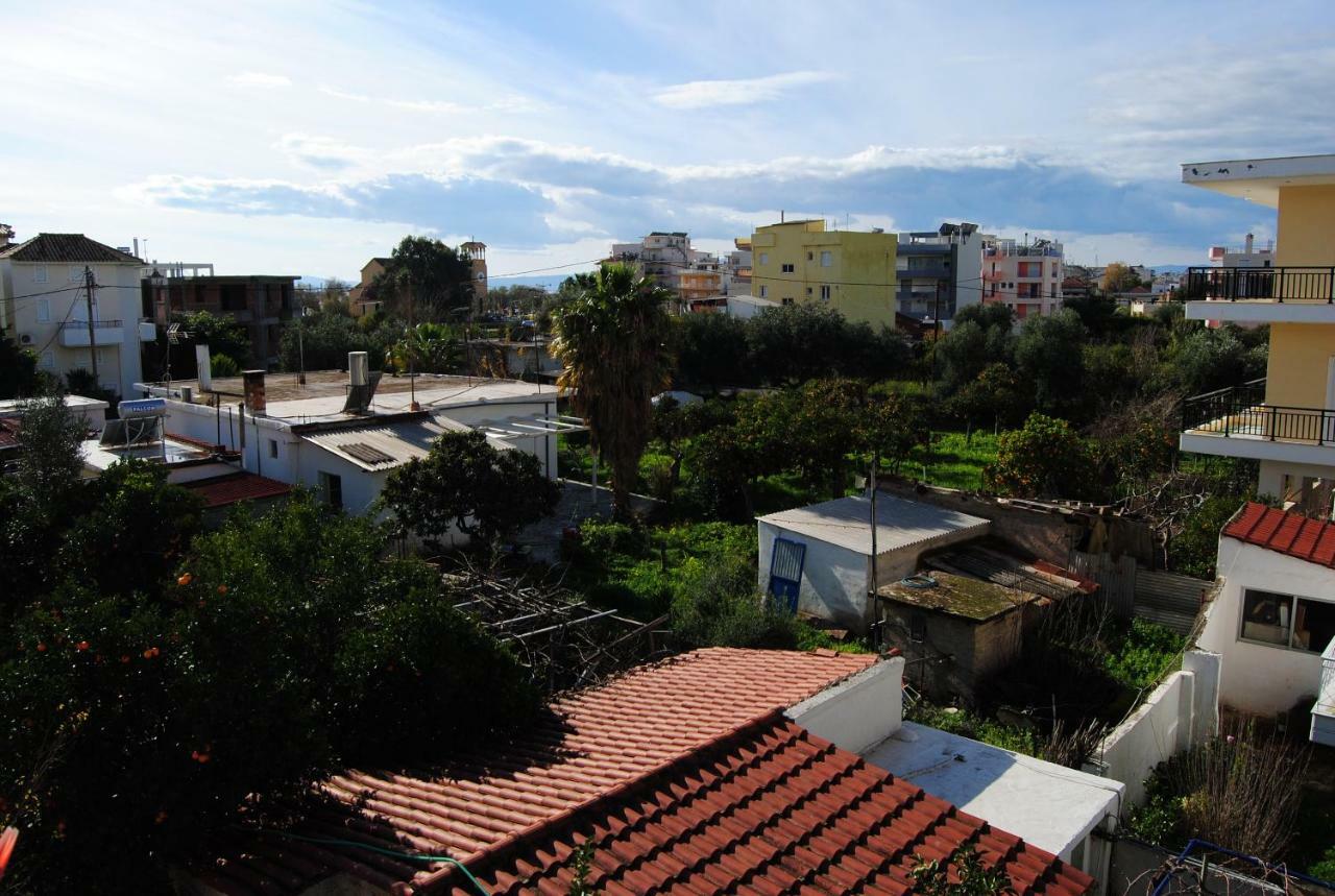 Apartment By The Beach Kalamata Ngoại thất bức ảnh
