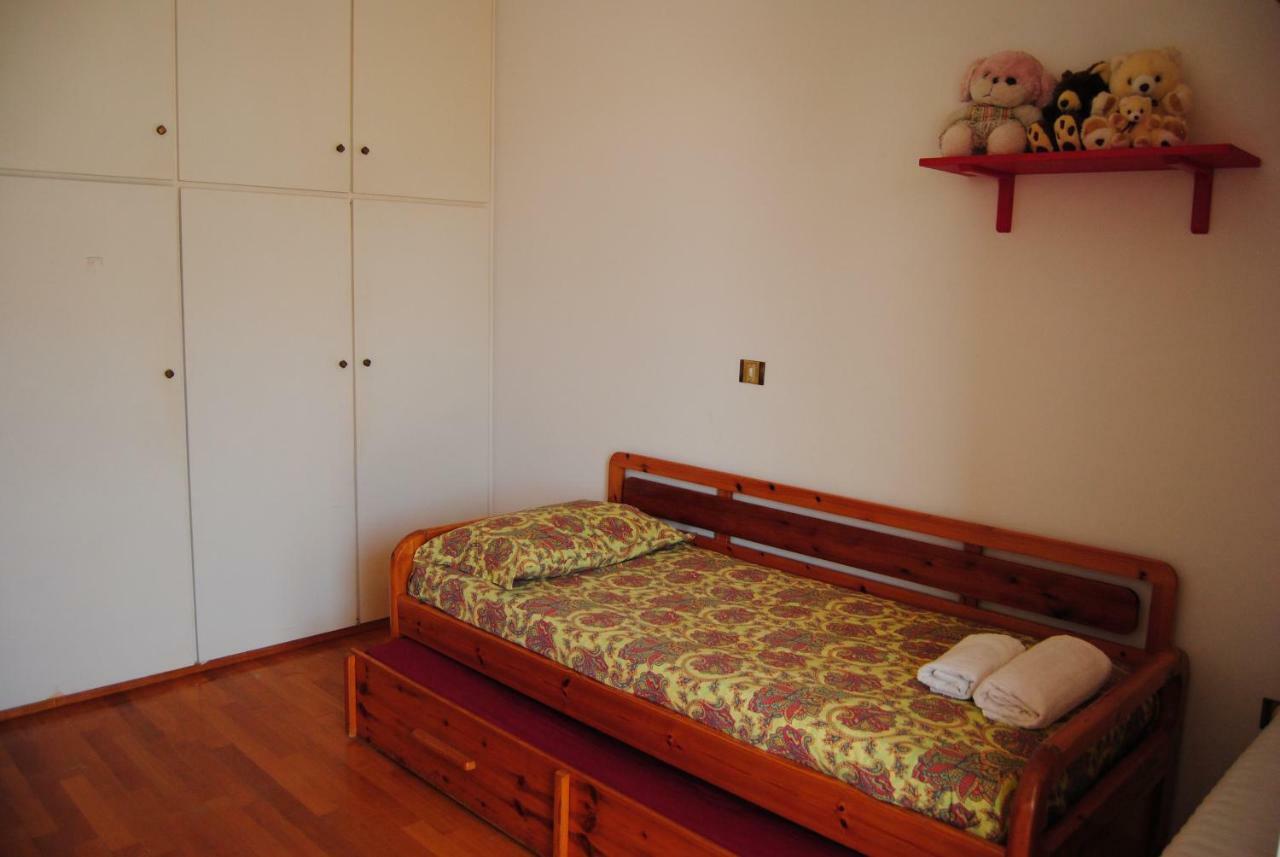 Apartment By The Beach Kalamata Ngoại thất bức ảnh