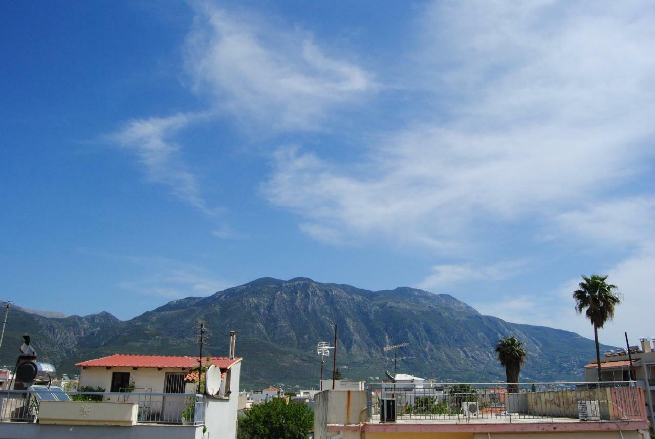 Apartment By The Beach Kalamata Ngoại thất bức ảnh