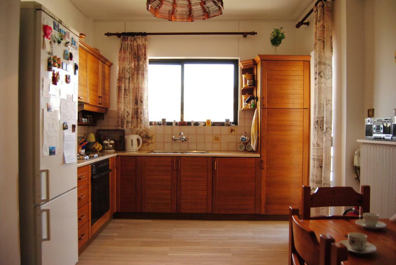 Apartment By The Beach Kalamata Ngoại thất bức ảnh